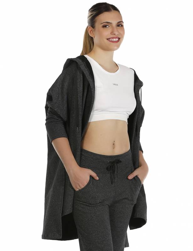 Campera Neira